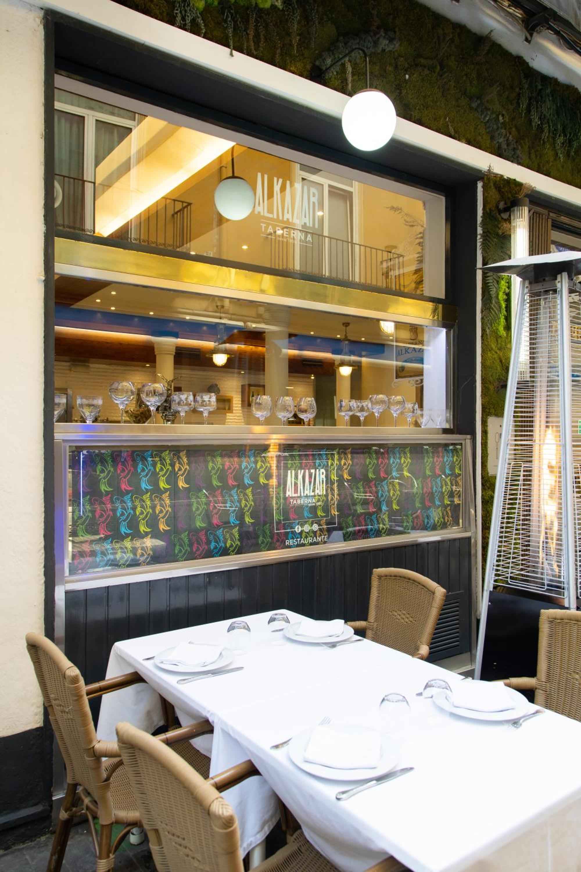 Restaurant-cafeteria