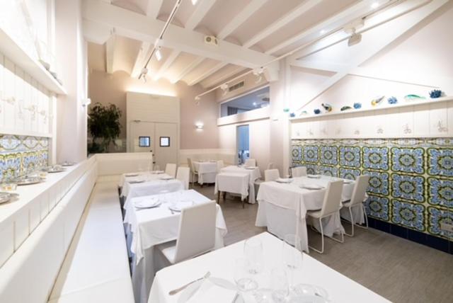 Restaurant-cafeteria