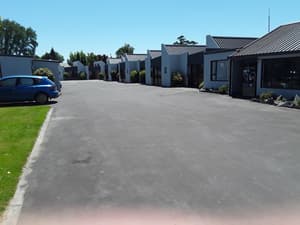 thumbnail: Exterior