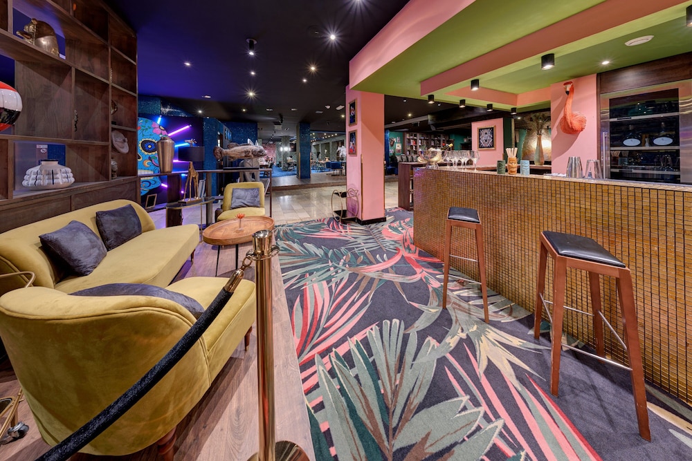 Restaurant-cafeteria