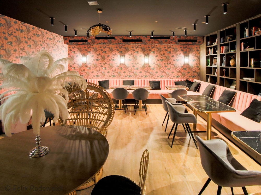 Restaurant-cafeteria