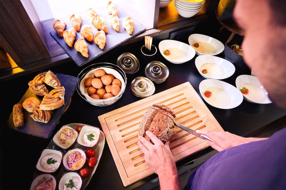 Restaurant-cafeteria