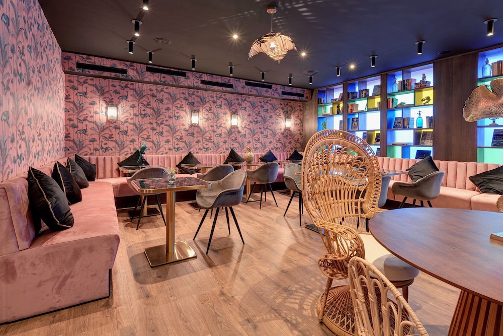 Restaurant-cafeteria