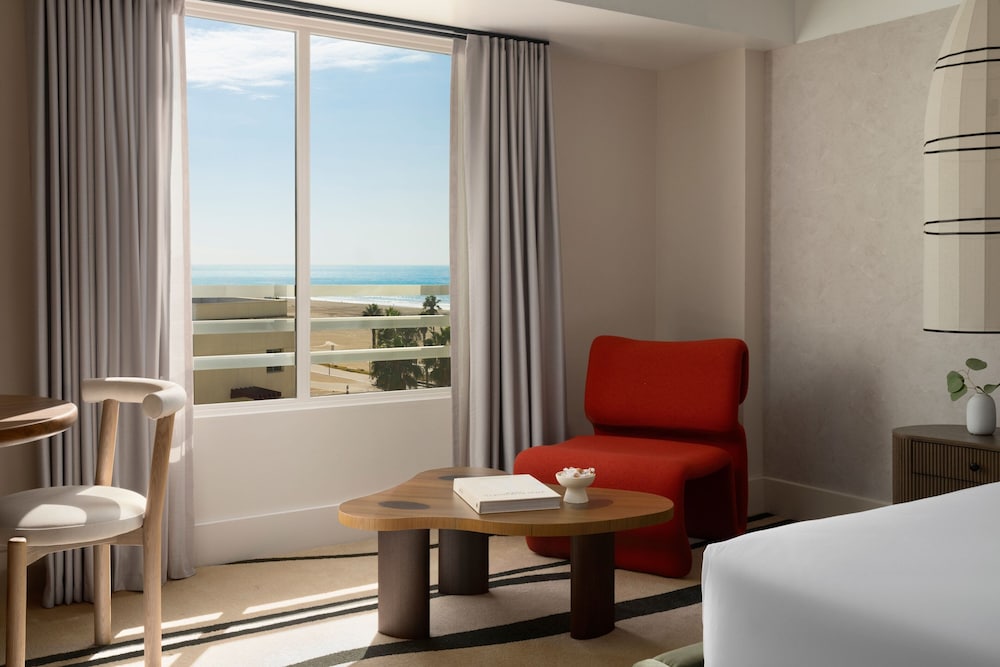 Beach/ocean view