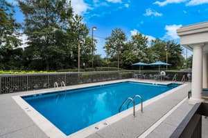 thumbnail: Pool