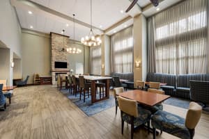 thumbnail: Breakfast area