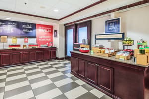thumbnail: Breakfast area
