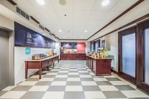 thumbnail: Breakfast area