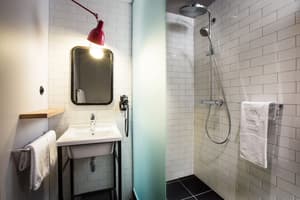 thumbnail: Bathroom