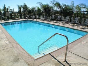 thumbnail: Sundeck