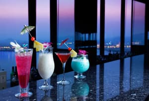 thumbnail: Outdoor dining