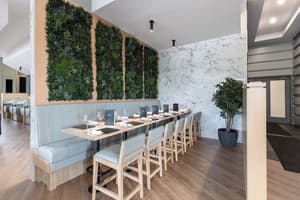 thumbnail: Breakfast area