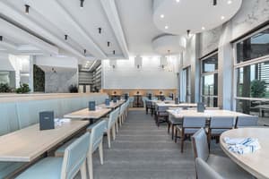 thumbnail: Restaurant