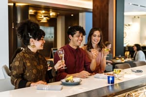 thumbnail: Restaurant
