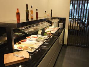 thumbnail: Buffet