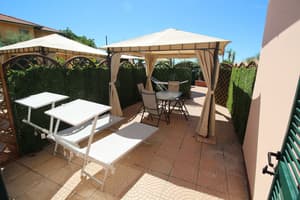 thumbnail: Terrace/patio