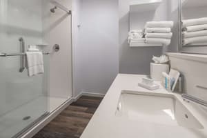 thumbnail: Bathroom shower
