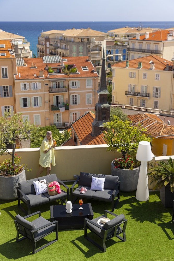 Rooftop terrace
