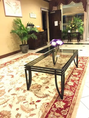 thumbnail: Lobby sitting area