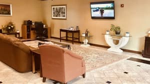 thumbnail: Lobby sitting area