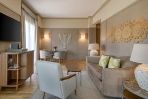 thumbnail: Living room