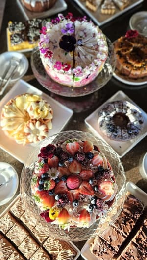 thumbnail: Breakfast buffet