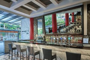 thumbnail: Bar (on property)