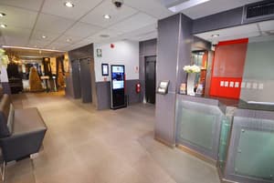 thumbnail: Reception