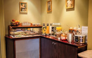 thumbnail: Breakfast area