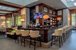 thumbnail: Lobby lounge