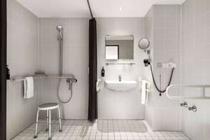 thumbnail: Bathroom