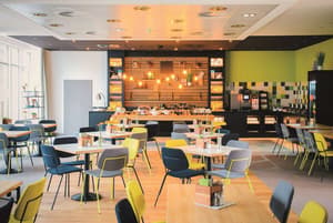 thumbnail: Breakfast area