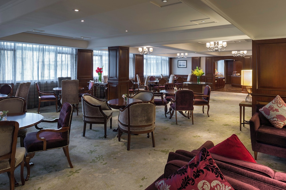 Executive lounge