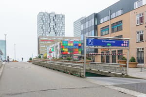 thumbnail: Parking