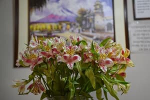 thumbnail: Interior detail