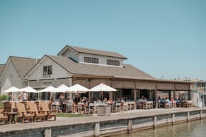 thumbnail: Restaurant