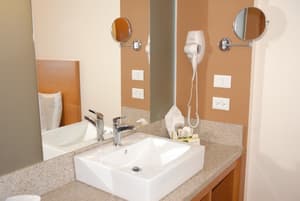 thumbnail: Bathroom