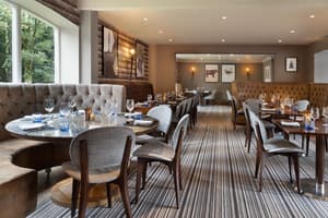 thumbnail: Restaurant