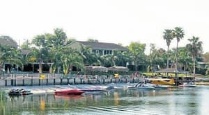 thumbnail: Exterior