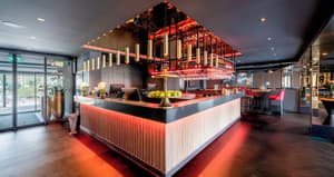 thumbnail: Bar (on property)
