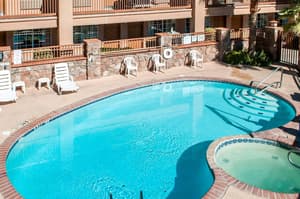 thumbnail: Pool