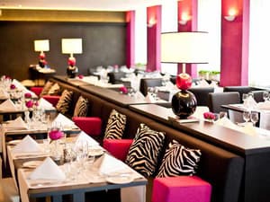 thumbnail: Restaurant