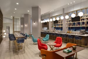 thumbnail: Bar (on property)
