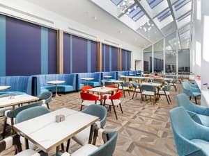 thumbnail: Restaurant