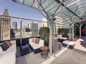 thumbnail: Bar (on property)