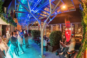thumbnail: Bar (on property)