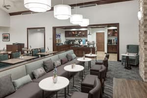 thumbnail: Breakfast area