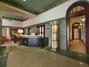 thumbnail: Reception