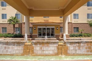 thumbnail: Exterior