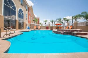 thumbnail: Pool